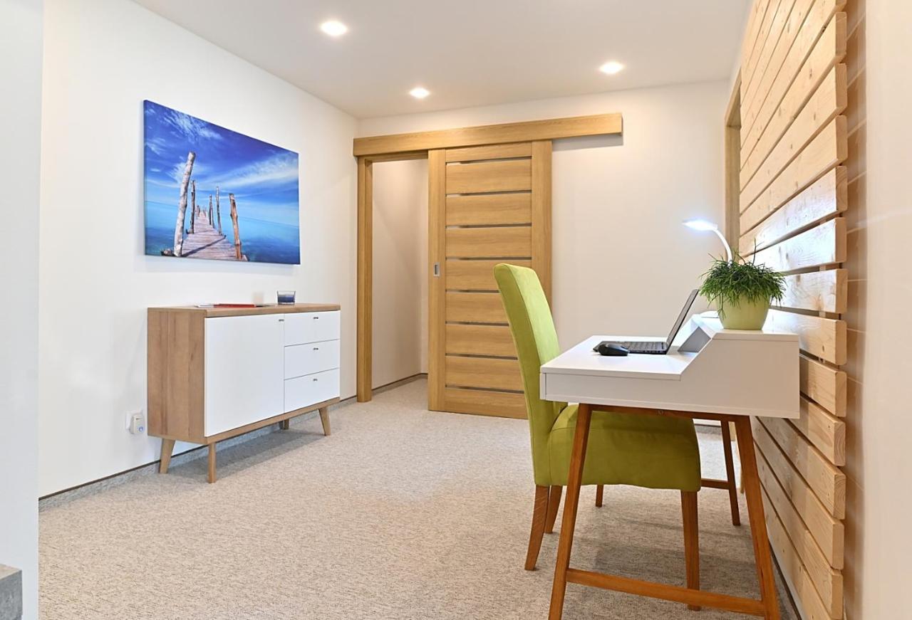 Apartman 5Five Prešov Eksteriør billede